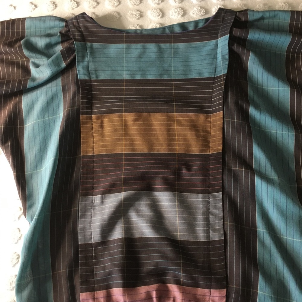 80’s Tie-Waisted Blouse - Picture 4 of 8